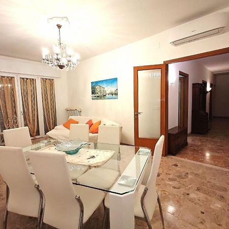 Laura Apartment Venice 4 P. 15 M To Venice Mestre Kültér fotó
