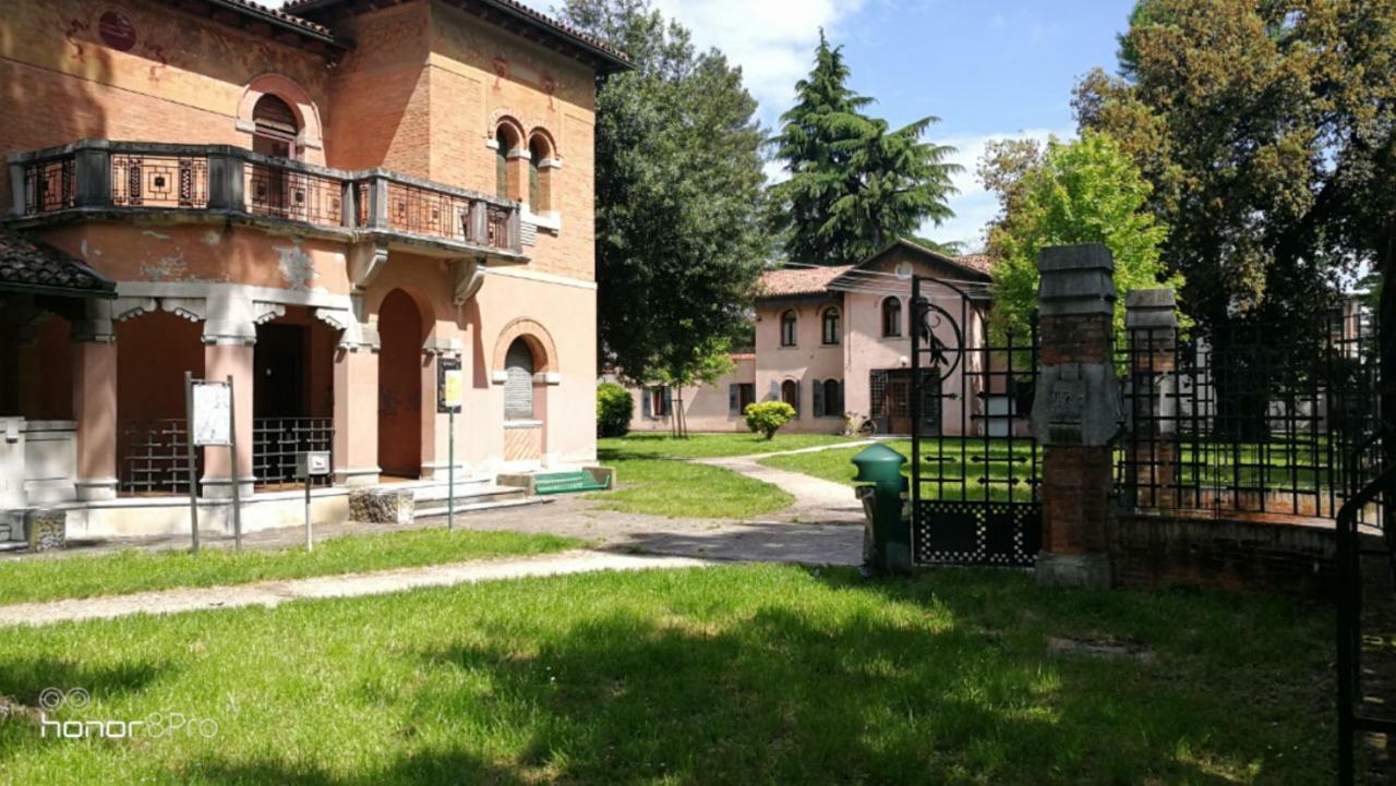 Laura Apartment Venice 4 P. 15 M To Venice Mestre Kültér fotó
